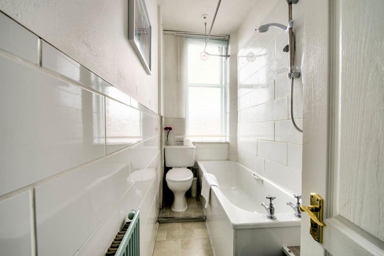 אדינבורו Guestready - Cosy Home 5 Minutes From Waverley! מראה חיצוני תמונה