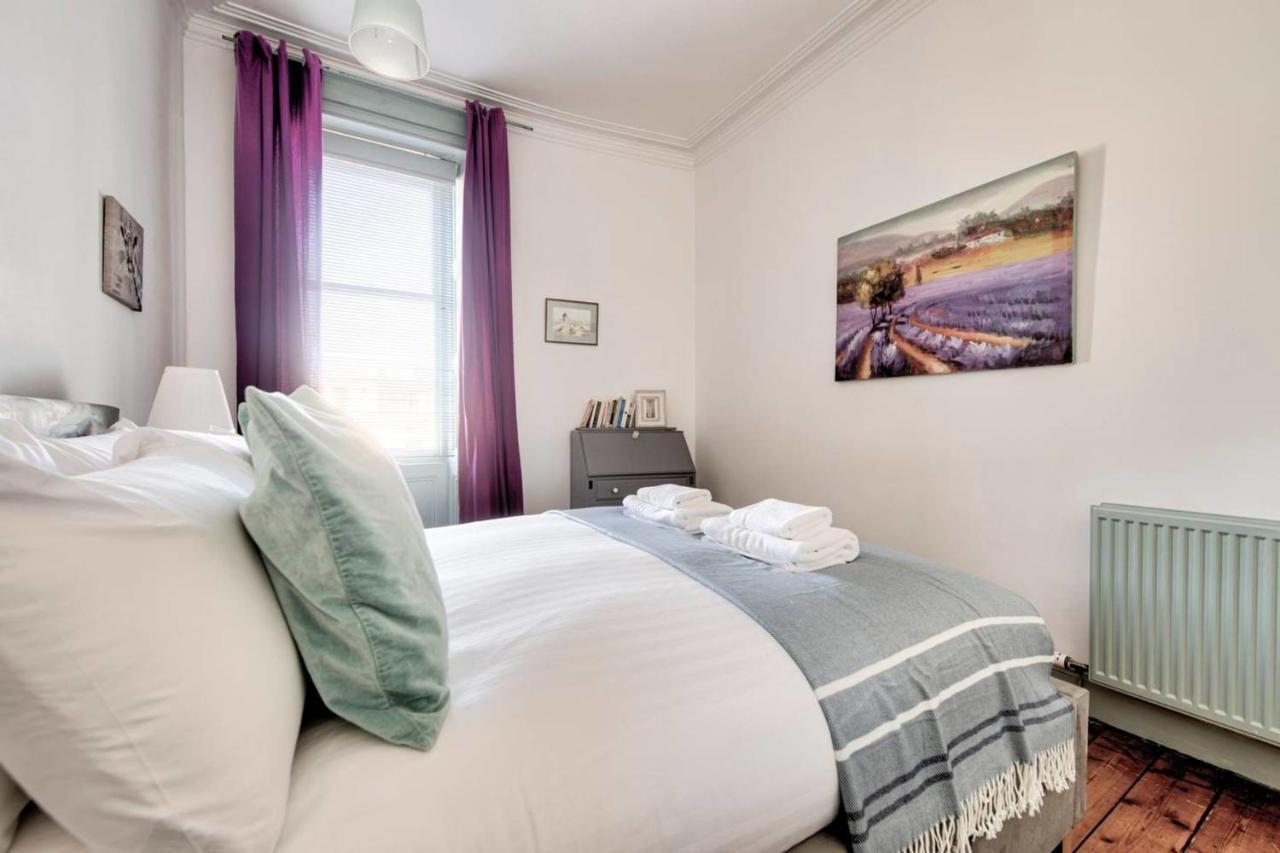 אדינבורו Guestready - Cosy Home 5 Minutes From Waverley! מראה חיצוני תמונה