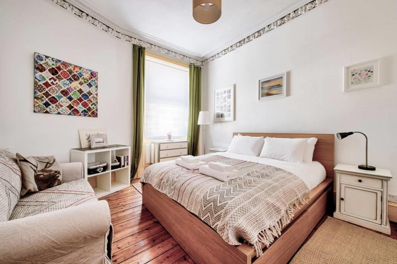 אדינבורו Guestready - Cosy Home 5 Minutes From Waverley! מראה חיצוני תמונה